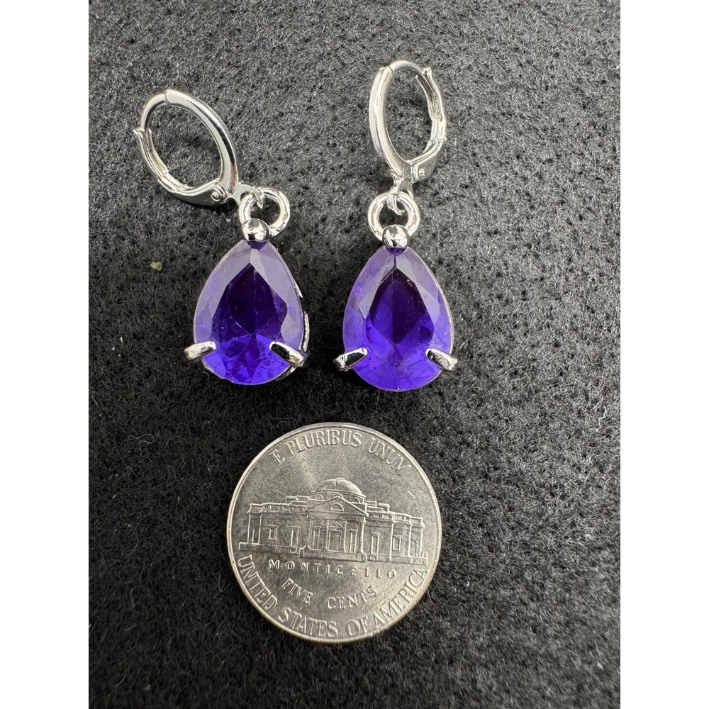 Silver Tone Leverback Dangle Earrings Purple Teardrop Pear Stone Prong Set
